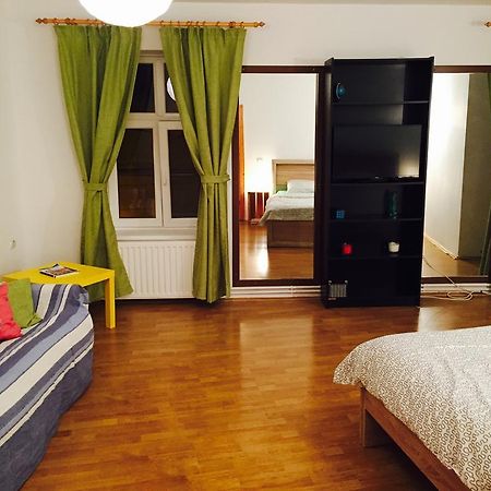 סיביו Old Town Apartment מראה חיצוני תמונה